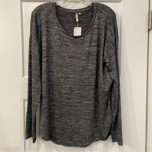 NWT Banana Republic Charcoal Grey Heathered Long Sleeve Tee